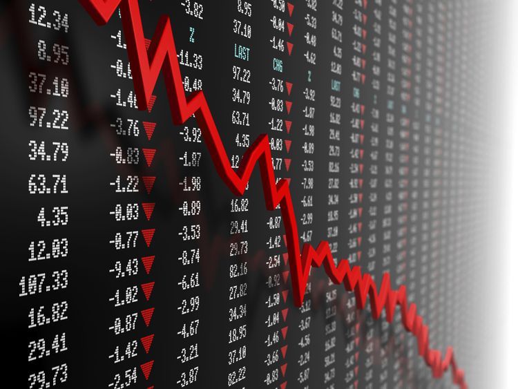 Worst GPD Drop in Modern History: DOW Plunges 300 Points , Economists Say It's Not Over Yet