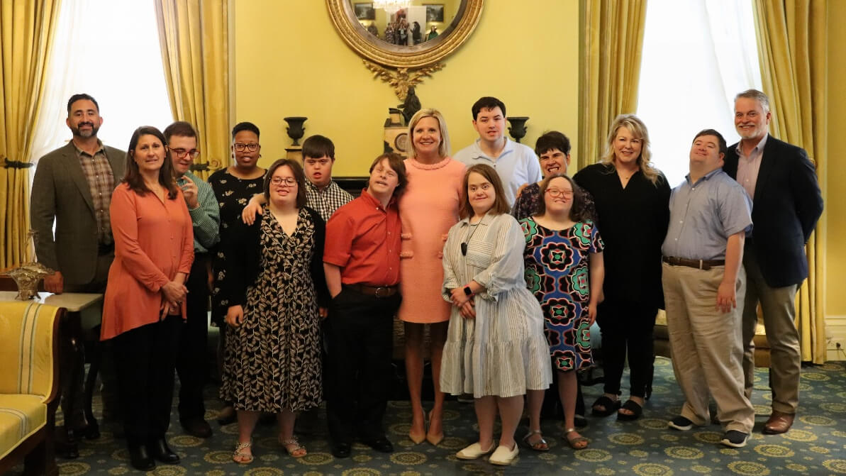 Mustard Seed Easter eggs presented to First Lady Reeves Mississippi
