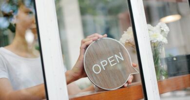 Simple tips for starting a business in your local community