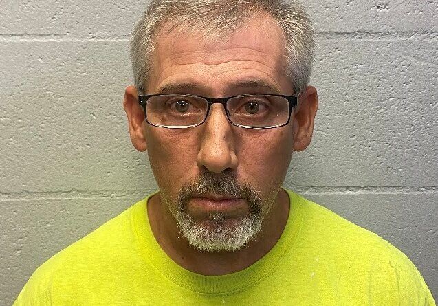 Mississippi auditor's office arrests former Jones County official and contractor on embezzlement charges