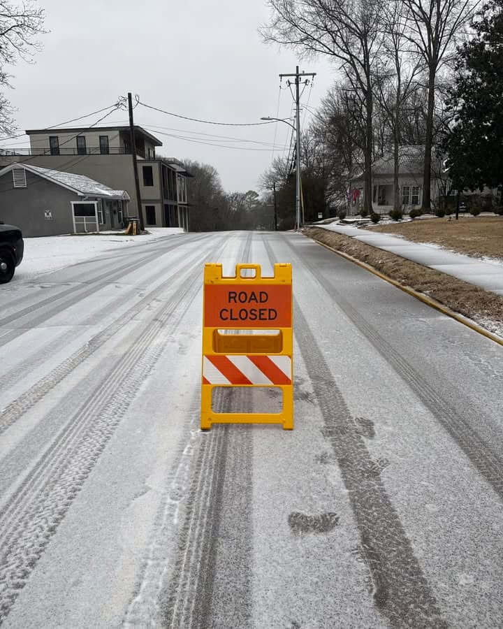 Facebook post announces Jefferson Avenue closure