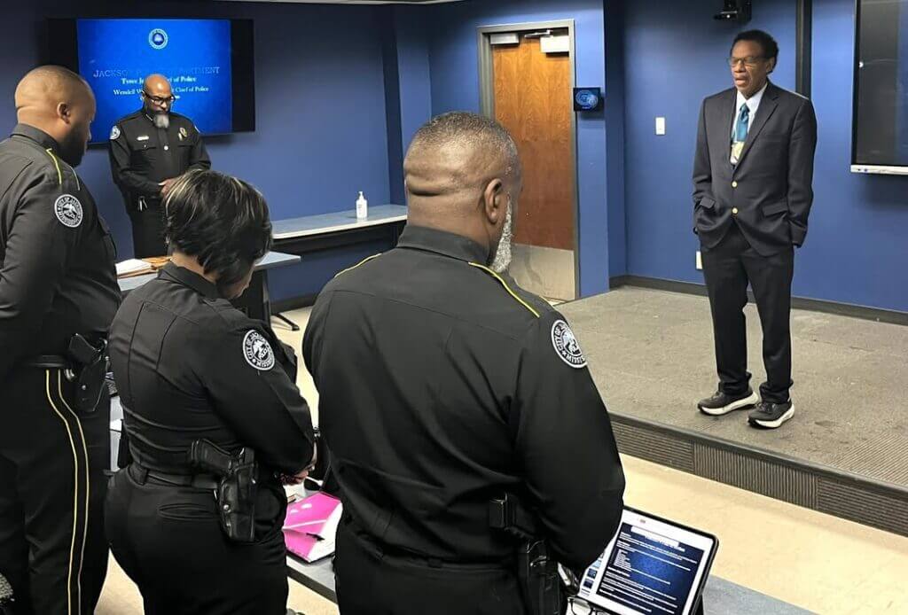 Jackson police hold real-time data meeting to track crime patterns