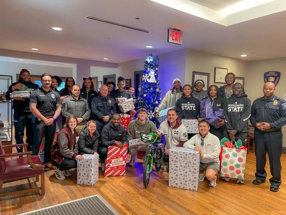 Mississippi State Women's Basketball Supports Local Children Through Angel Tree