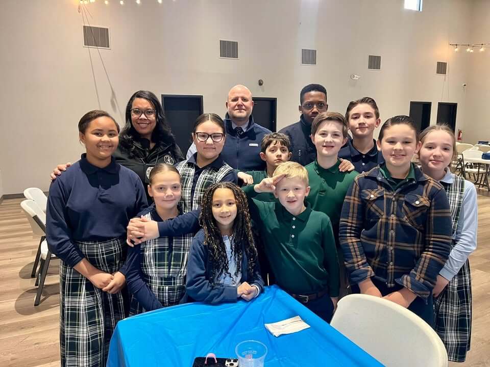 Southaven police receive lunch donation from Heritage Church