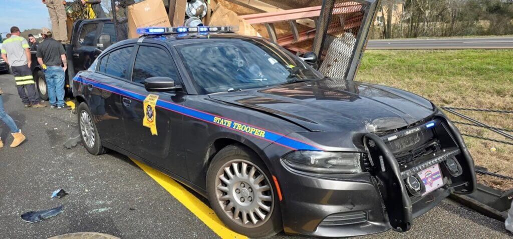 Driver strikes trooper patrol car in Jones County construction zone