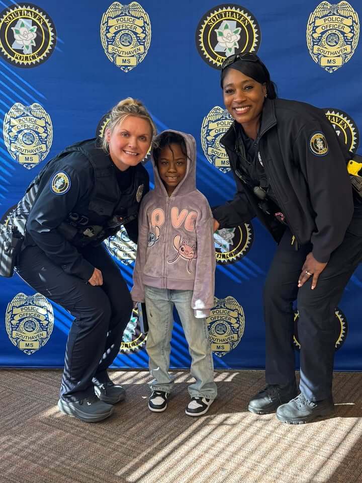 Southaven officers mark World Thinking Day with Girl Scout activities
