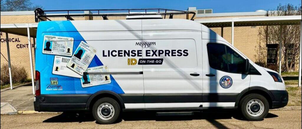 Mississippi DPS brings mobile driver's license station to Brookhaven High