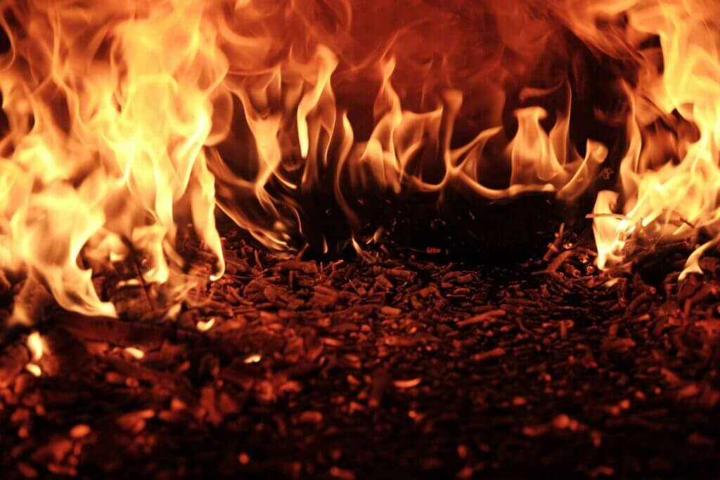 Man injured in Jackson house fire on Daniel Circle