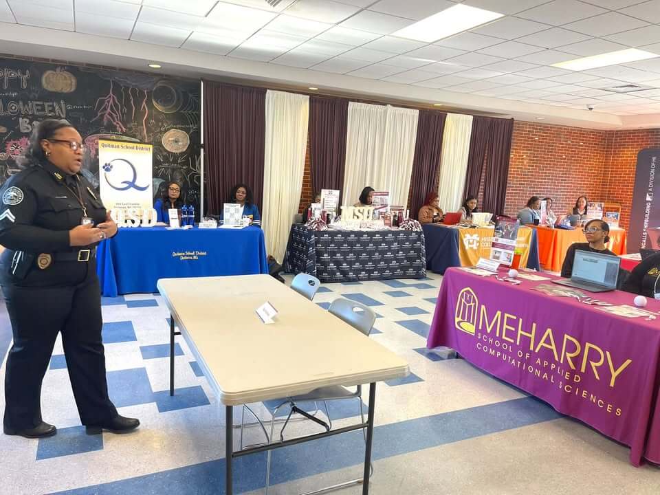 Jackson detective offers safety tips at Tougaloo career fair