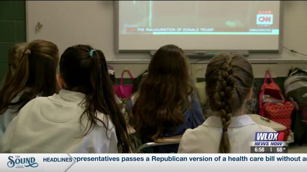 Auditor urges shift of Mississippi education admin funds to teacher pay