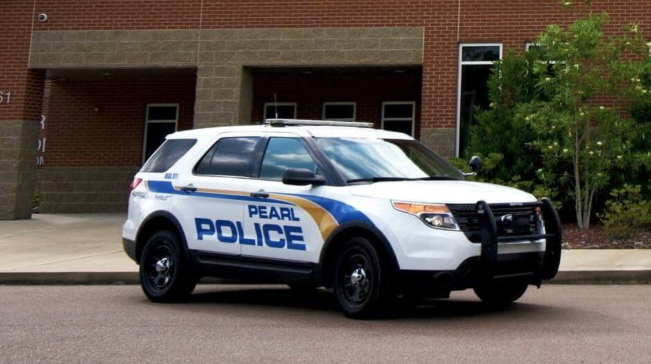 Pearl police resolve motel domestic disturbance after armed standoff