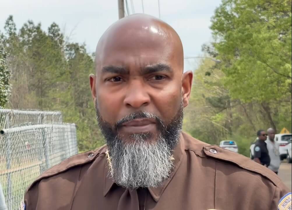 Jackson Police conduct death investigation on Greenway Drive