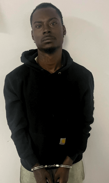 Newton man faces weapons, traffic charges after late-night stop