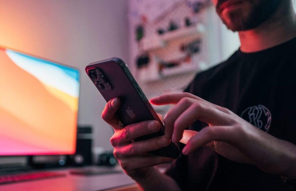 Global Day of Unplugging urges 24-hour break from screens