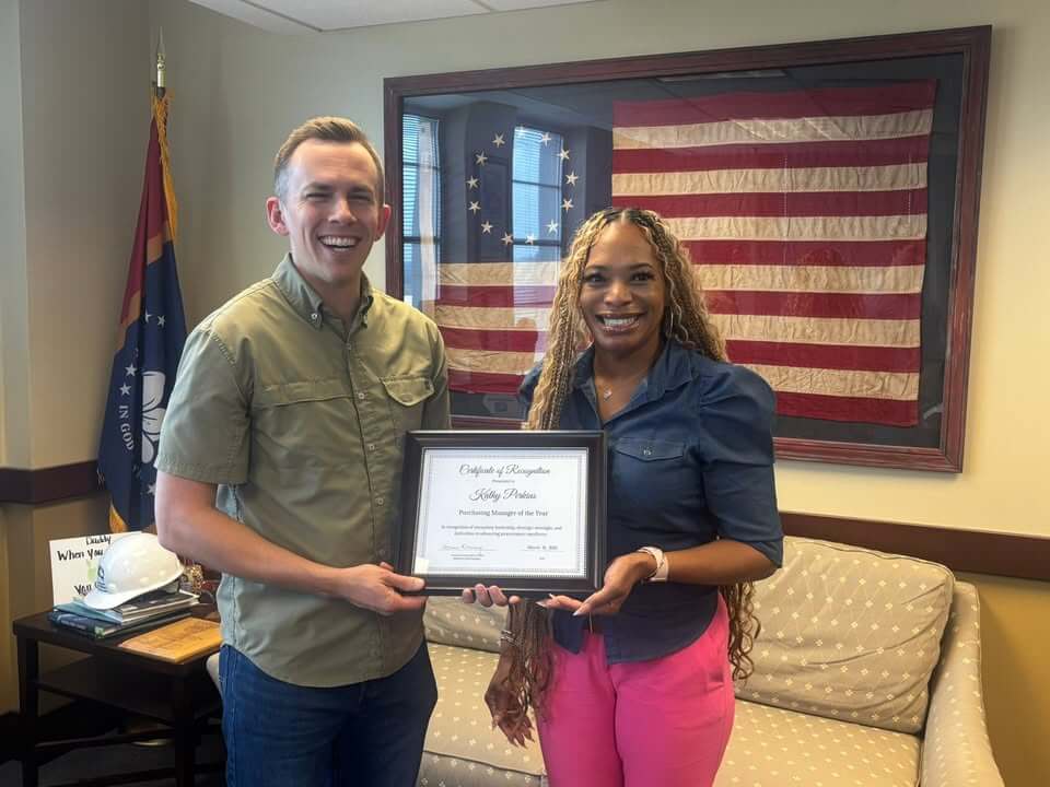 Mississippi auditor flags $5,800 TV purchases, honors purchasing manager