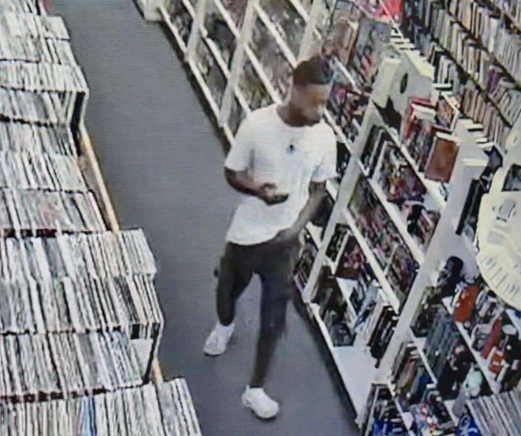 Tupelo police seek suspect in indecent exposure near Crosstown