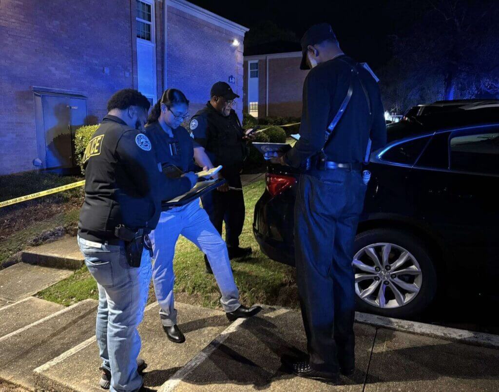 Jackson police investigate fatal shooting at apartment complex