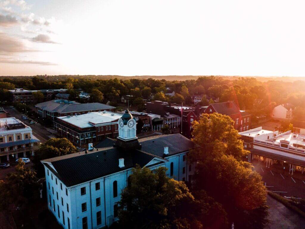 Oxford nominated for USA TODAY 10Best Small College Town award
