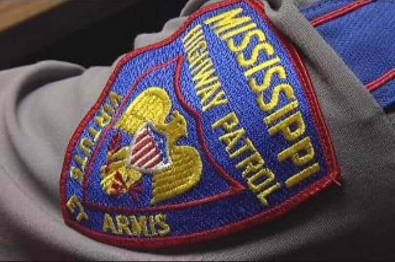 Pedestrian killed in late-night crash on U.S. 61 in Adams County