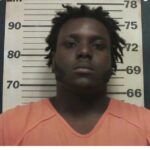 Starkville police charge two in assault, robbery at Sprint Mart Starkville police charge two in assault, robbery at Sprint Mart