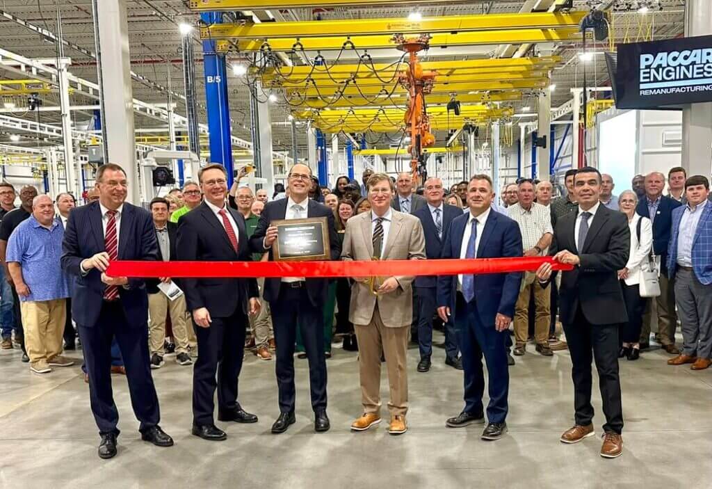 Reeves touts PACCAR $209 million investment, 100 new jobs in Columbus