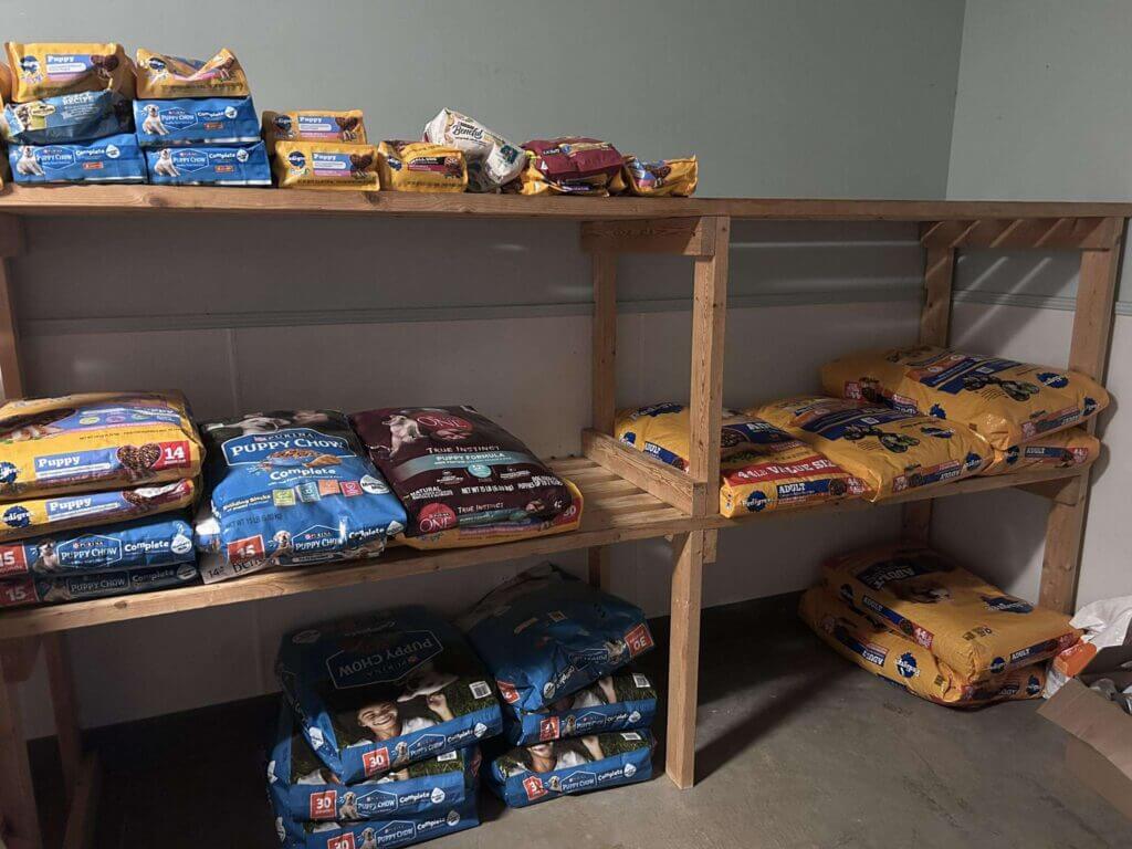 Columbus-Lowndes humane society seeks dog food donations