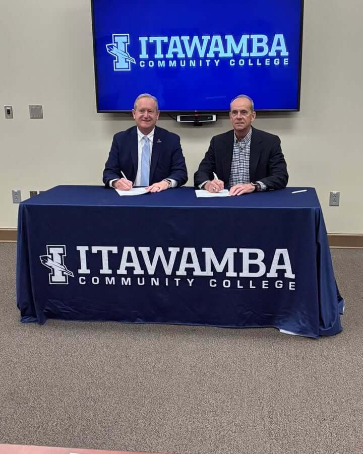 Lee County sheriff signs MOU with ICC to launch law enforcement career program