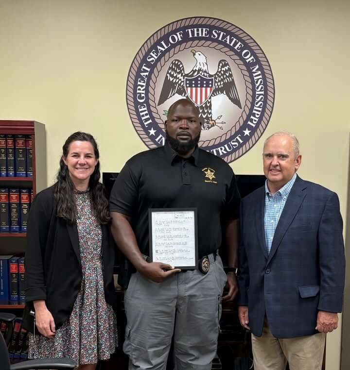Rankin County Sheriff’s Office recognizes investigators for prosecuted cases