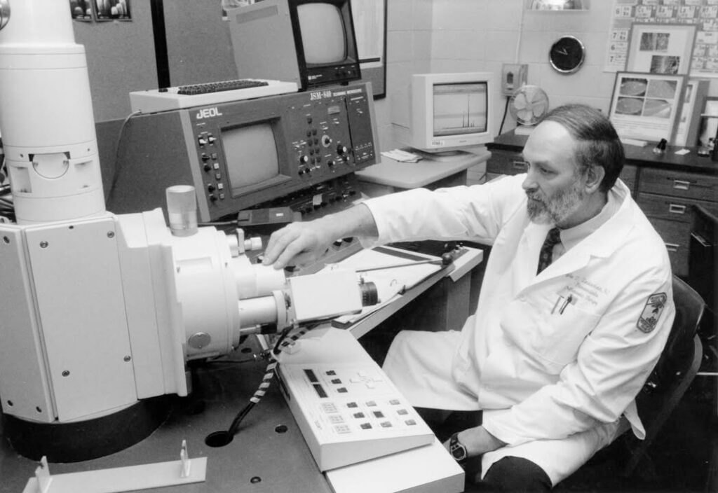 UMMC honors Dr. Lyle Zardiackas with endowed professorship, named lab