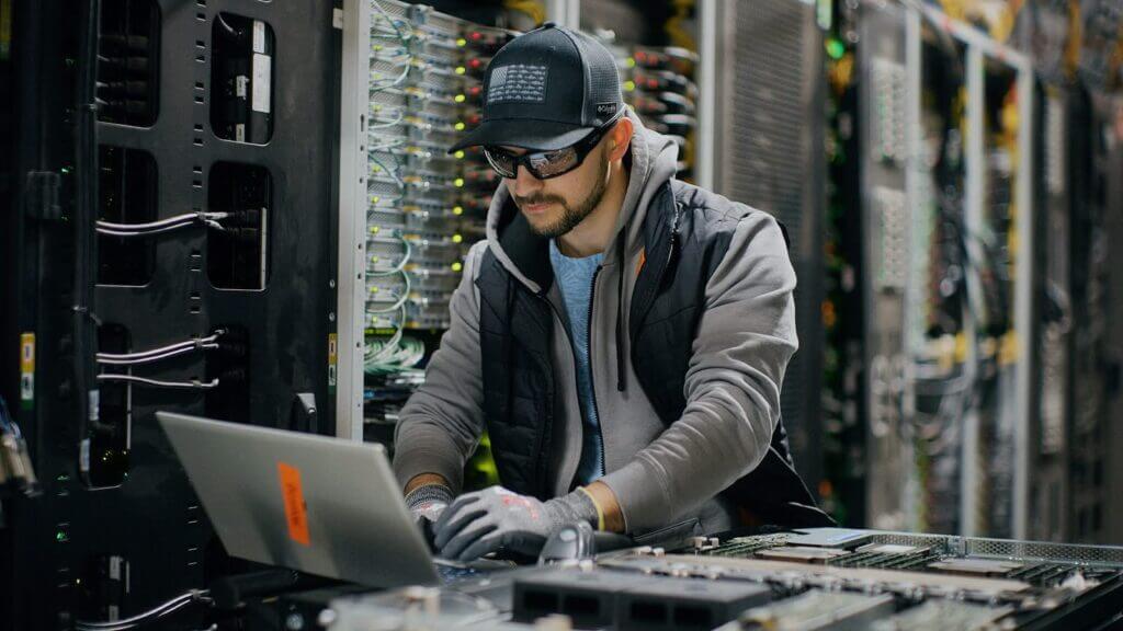 Amazon plans $25 billion data centers in Mississippi, creates 2,000 jobs