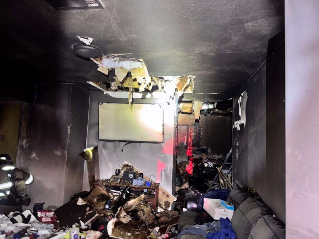 One taken to hospital after Natchez house fire