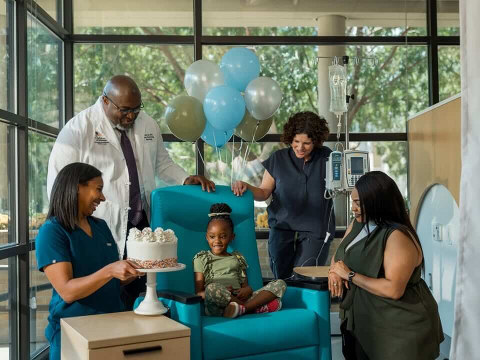 Asia Sherron brightens Children's of Mississippi clinic during sickle cell treatment