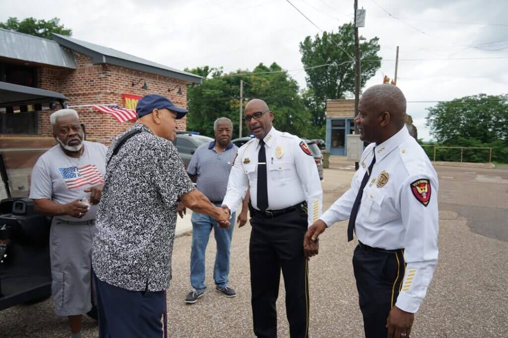 Vicksburg honors fallen with parade, wreath-laying ceremonies