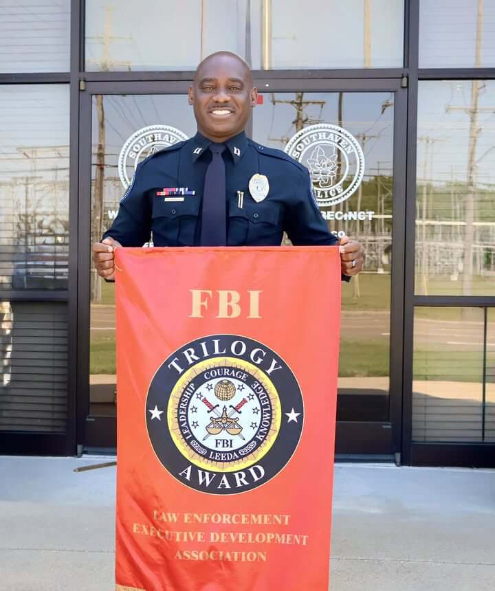 Department recognizes Captain Davis as FBI-LEEDA Trilogy Award recipient