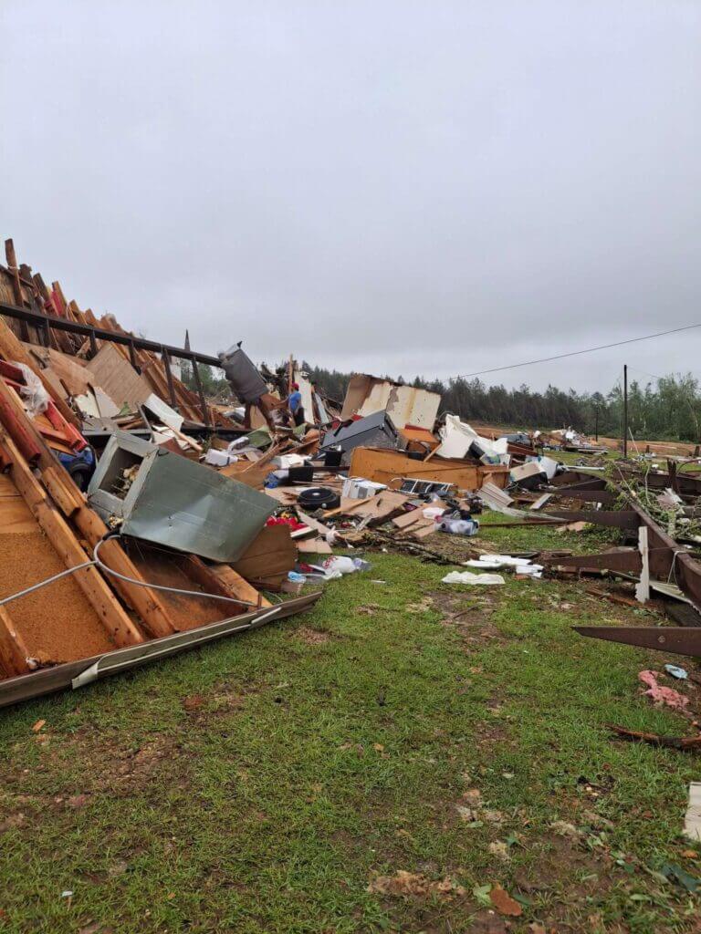 Samaritan's Purse offers tornado cleanup assistance in Lincoln County