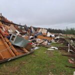 Storms leave 17 injured, damage hundreds of homes in Mississippi Storms leave 17 injured, damage hundreds of homes in Mississippi
