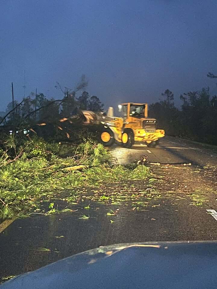 Mississippi DOT posts photos on Facebook