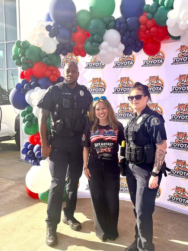 Southaven Police thank businesses for breakfast for DeSoto County first responders