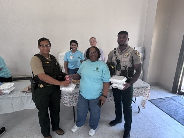 Hospital provides lunch to Sheriff’s Office for Police Appreciation Week