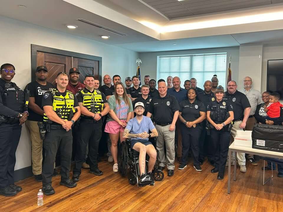 Starkville officers greet recovering colleague during National Police Week