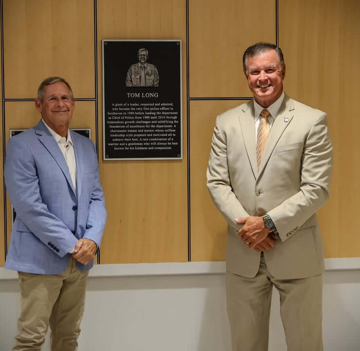 Southaven unveils Tribute Hall to honor former police chief