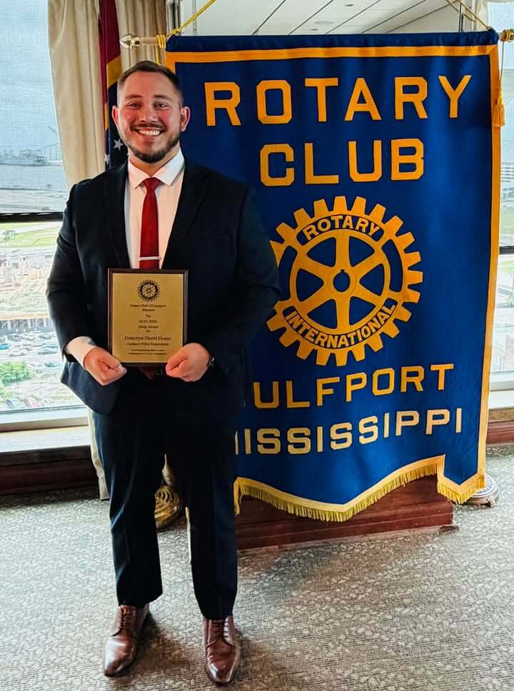 Detective David Doane named Rotary Club safety officer of year