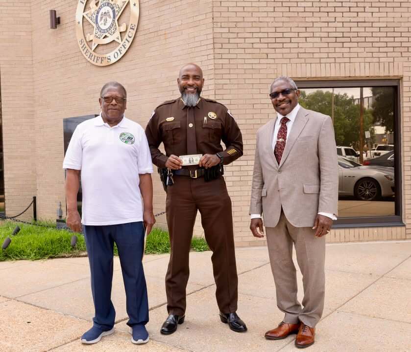 Hinds County Sheriff strengthens inmate highway cleanup partnership