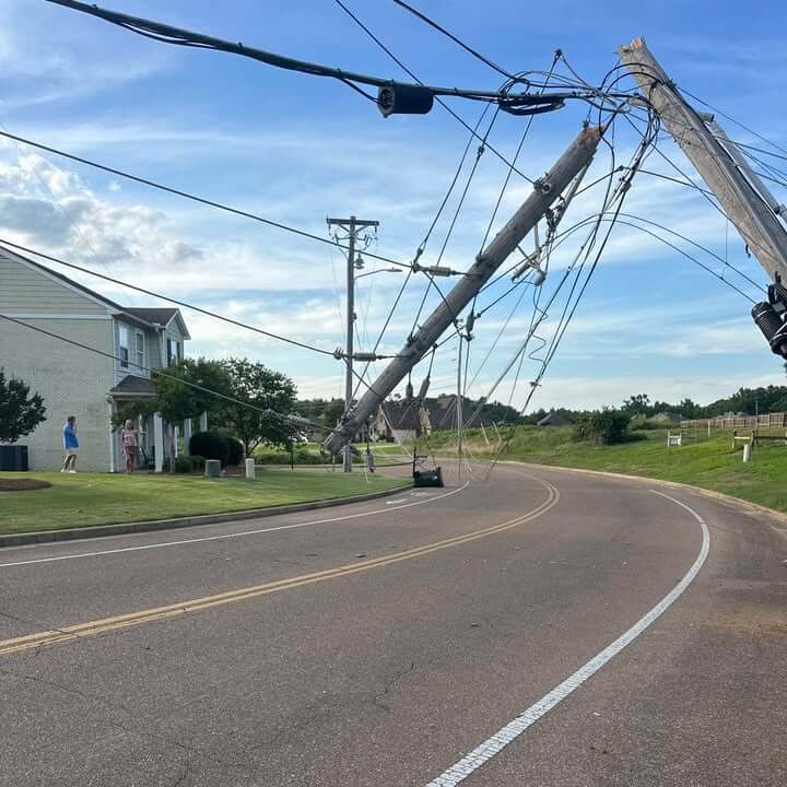 Anchorage Road closed after power pole struck