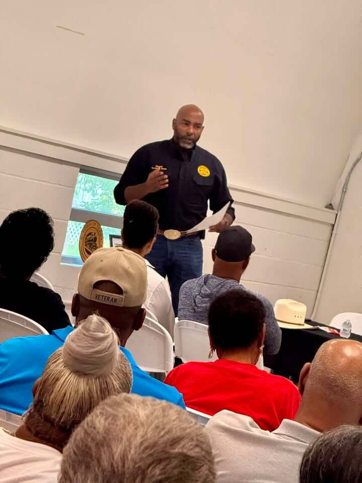 Hinds County sheriff, Terry police strengthen community ties