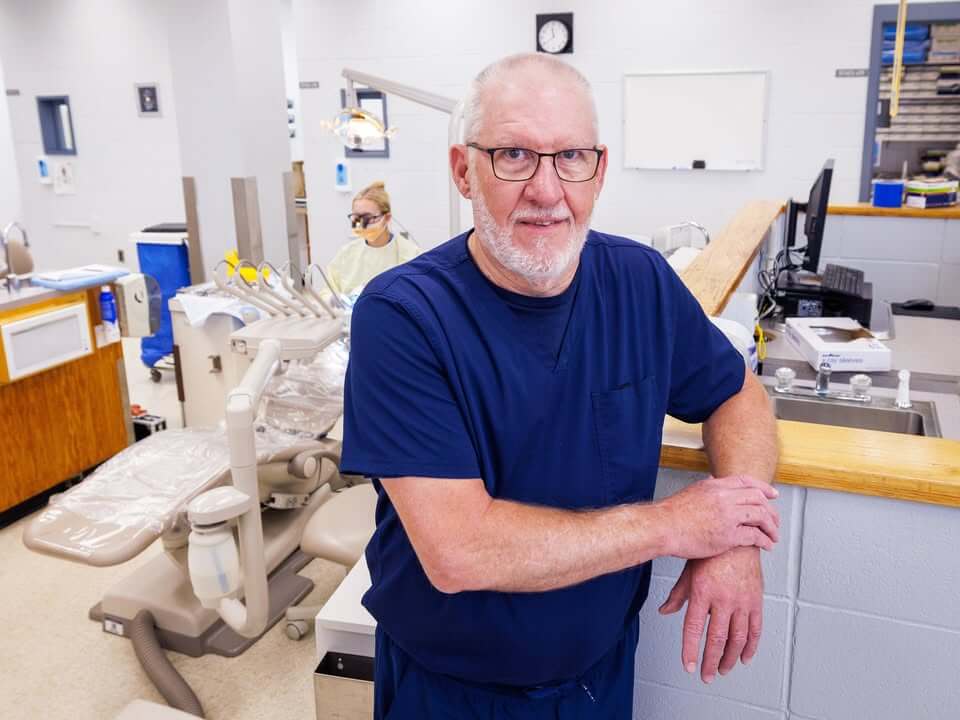 Hiram Gatewood Jr. marks 45 years training dentists, serving hometown