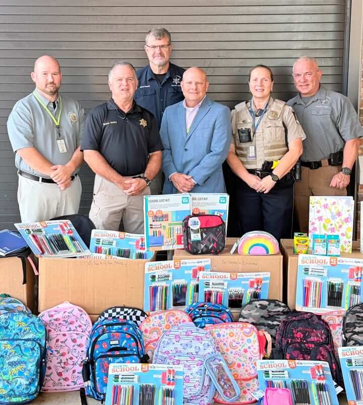 Sheriff Bailey presents donated school supplies to Rankin County superintendent
