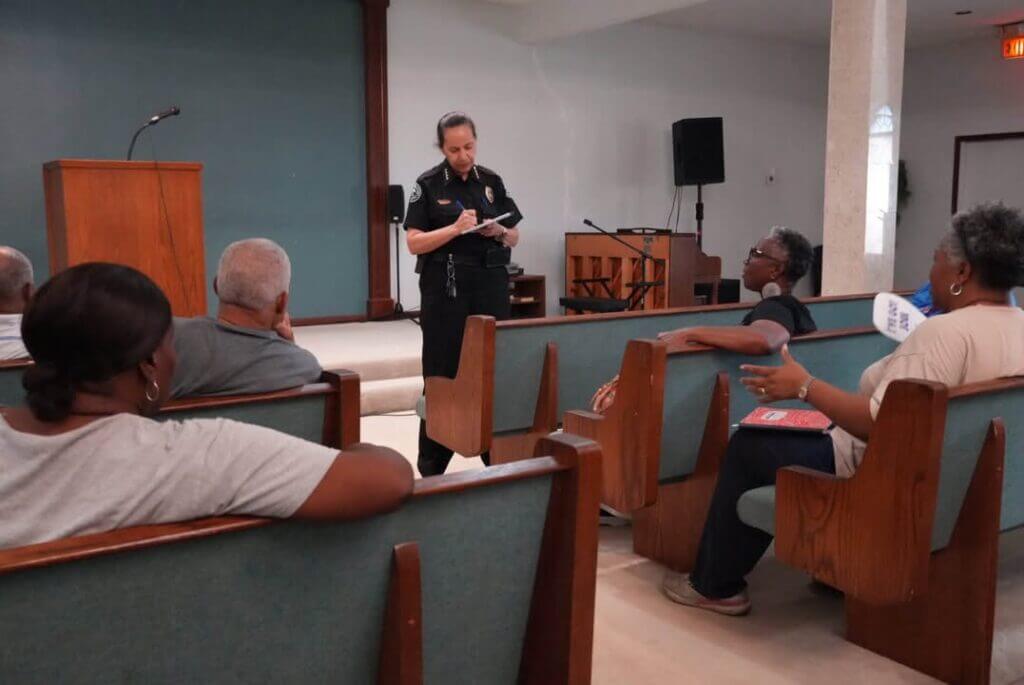 Jackson police chief visits Cottage Grove after neighborhood meeting