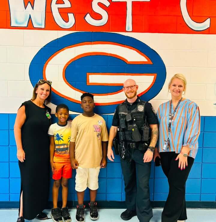 Gulfport police introduce school resource officers