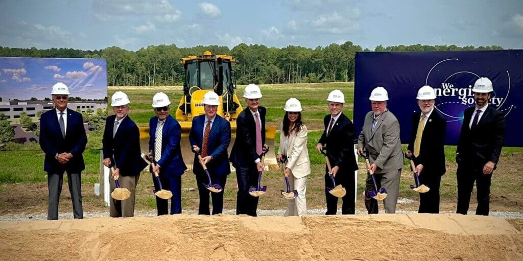 Facebook post says $300 million investment will create 300 jobs in Pearl